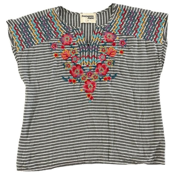 Savanna Jane Blooming‎ Promises Embroidered Top Floral Boho Gray White Small - Picture 4 of 10